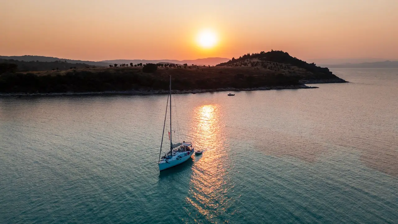 Sunset sailing Diaporos Halkidiki